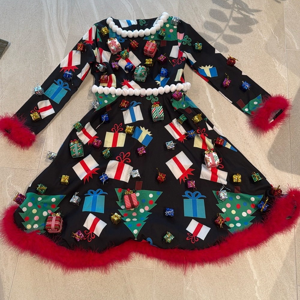 Ugly Christmas sweater but dress